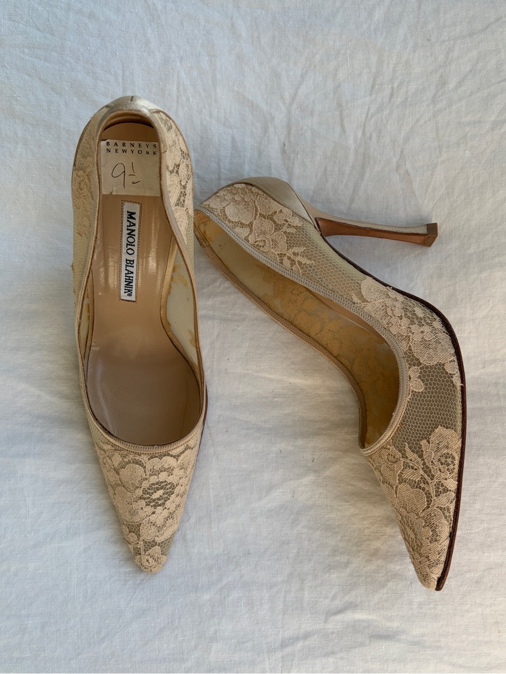 Vintage Manolo Blahnik Lace Sheer Pointy Toe Heels Cream Tan